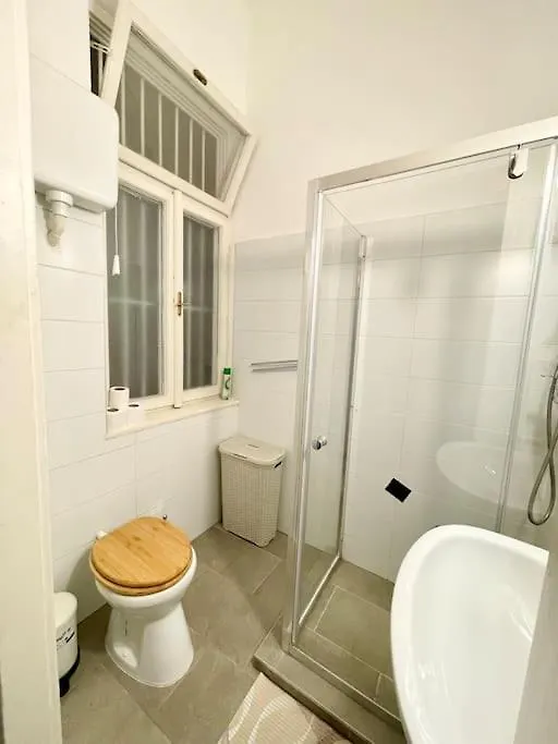 Bank5 Central Apartment Budapest 0*,  Hungary