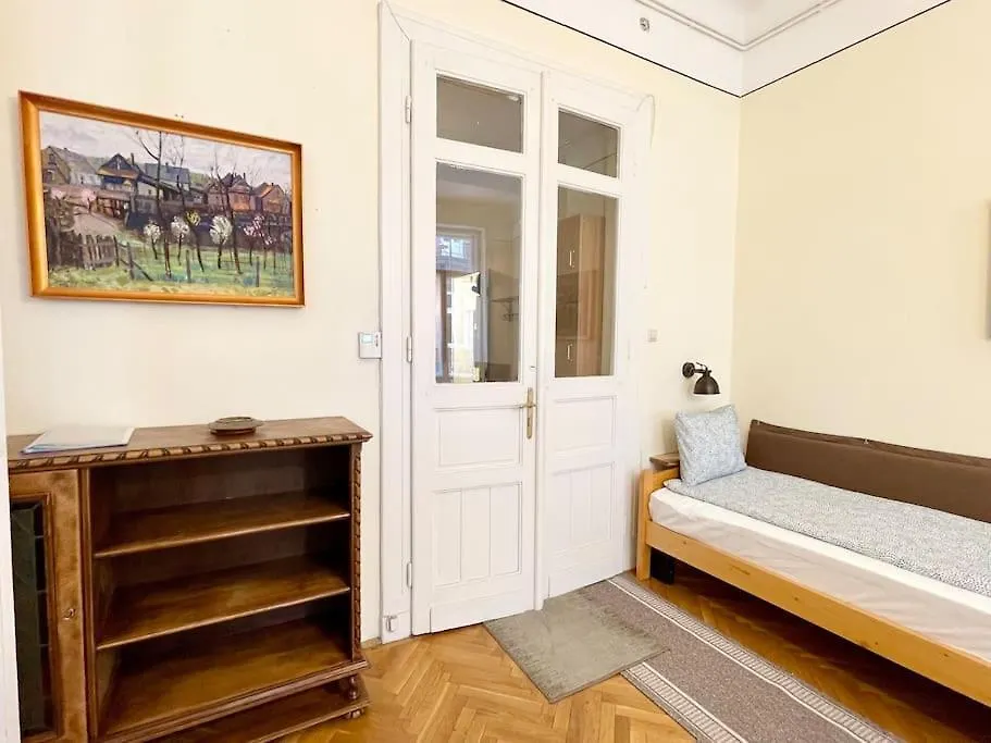 Bank5 Central Apartment Budapest
