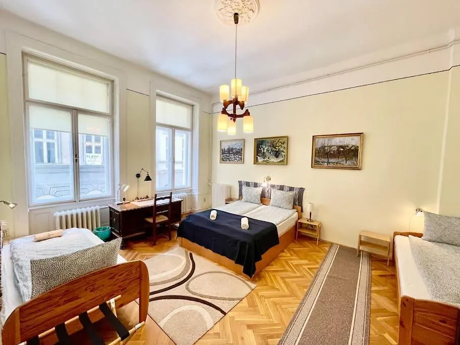 Bank5 Central Apartment Budapest