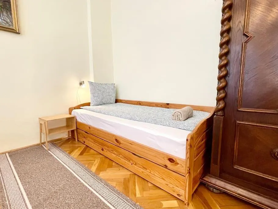 Bank5 Central Apartment Budapest
