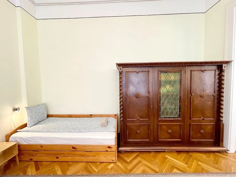 Bank5 Central Apartment Budapest Hungary