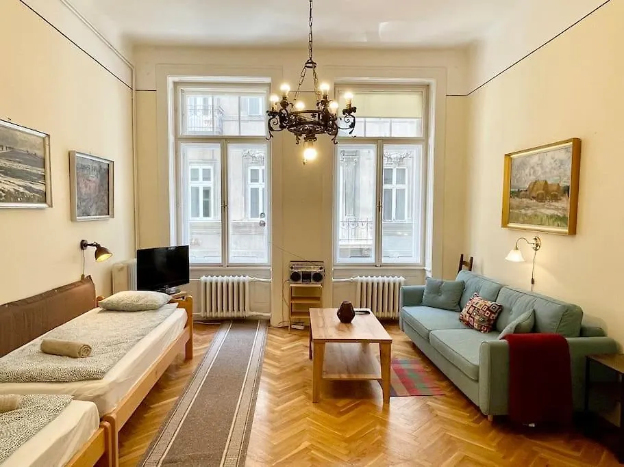 Bank5 Central Apartment Budapest